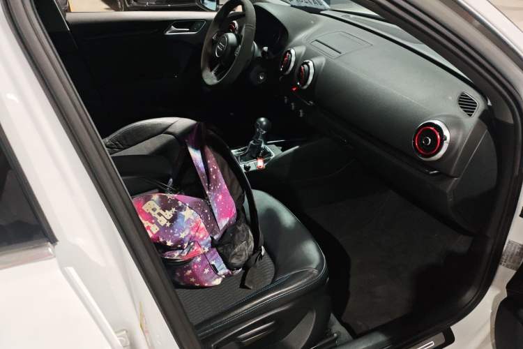 Used Audi A3 2019 Sportback 35 TFSI Fashion Edition China VI Emission Standard
