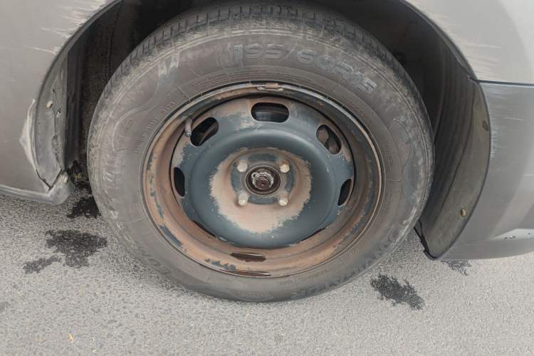 Used Dongfeng Aeolus H30 2014 CROSS 1.5L Manual Gratitude Edition
