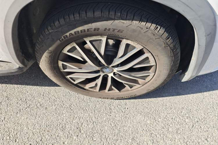 Used BYD Song New Energy 2017 Song DM 1.5TID All-Wheel Drive Luxury Model
