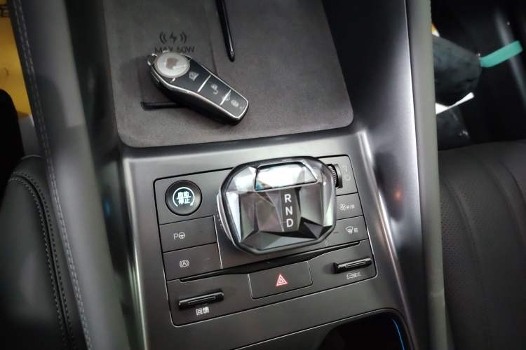 Used BYD Song L EV 2025 Intelligent Driving Version 662 km LiDAR Excellence Edition