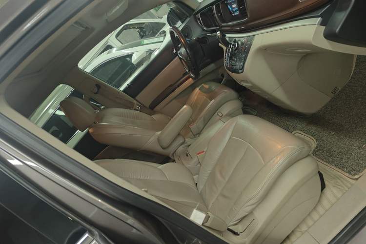 Used Buick GL8 2017 25S Luxury Version China V Standard
