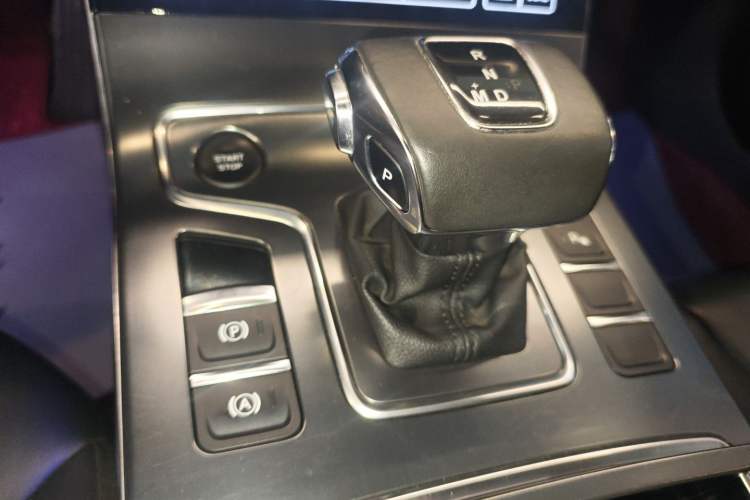 Used Hongqi H5 2020 1.8T Automatic Smart Connect Flagship Edition