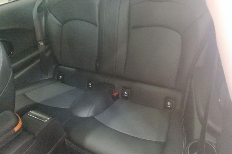 Used MINI MINI 2022 1.5T COOPER Artist