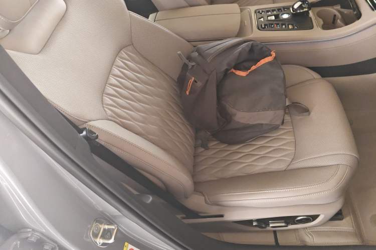 Used BYD Han 2025 DM-i Smart Drive 125KM Elite Model
