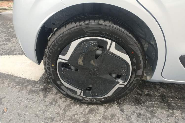 Used Dongfeng NAMMI 01 2024 New Edition 330 Plus Smart+
