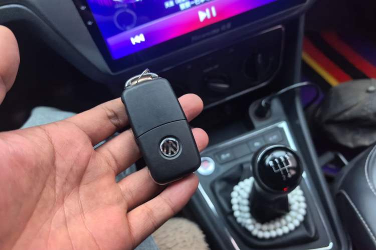 Used Volkswagen Lavida 2017 1.6L Manual Comfort Edition Vehicle Key