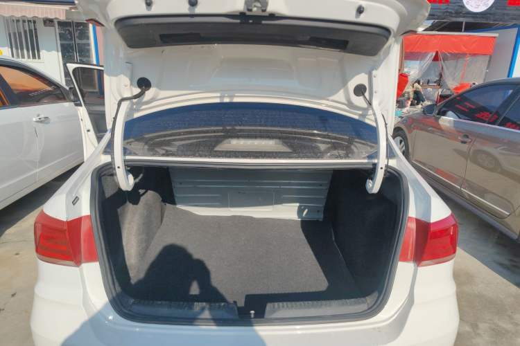 Used Volkswagen Santana 2021 1.5L Manual Fashion Edition
