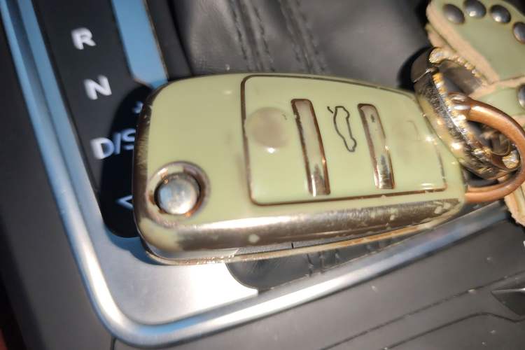 Used Audi Q2L 2021 35 TFSI Fashion Dynamic Model Vehicle Key