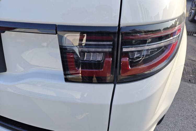 Used Land Rover Discovery Sport 2024 Performance Tech Edition