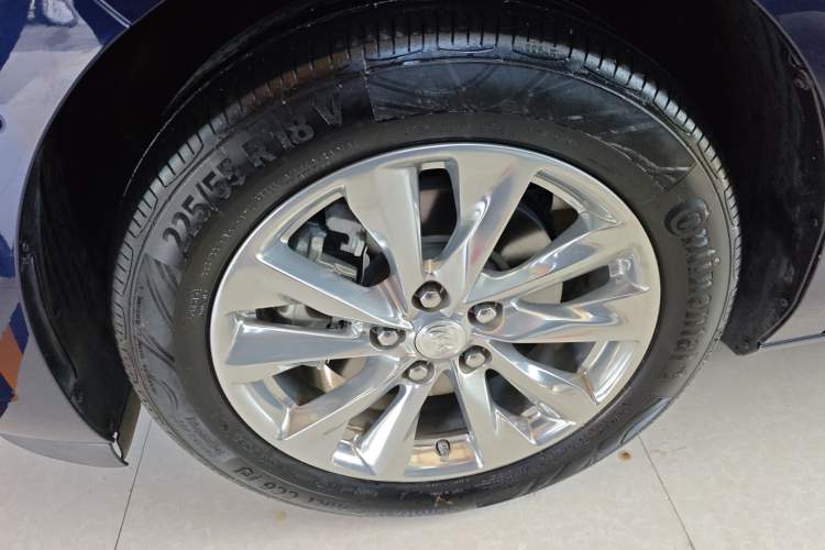 Used Buick GL8 2020 Avenir Avia Four-Seat Luxury Edition
