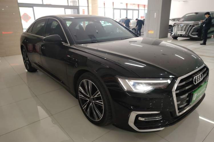 Used Audi A6L 2023 40 TFSI Luxury Dynamic Model Front Right 45 Deg