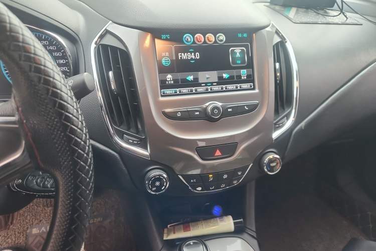 Used Chevrolet Cruze 2018 320 Automatic Pioneer Sunroof Edition Audio And AC Panel