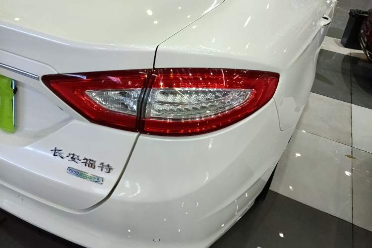 Used Ford Mondeo 2013 2.0L GTDi 200 Fashion Edition
