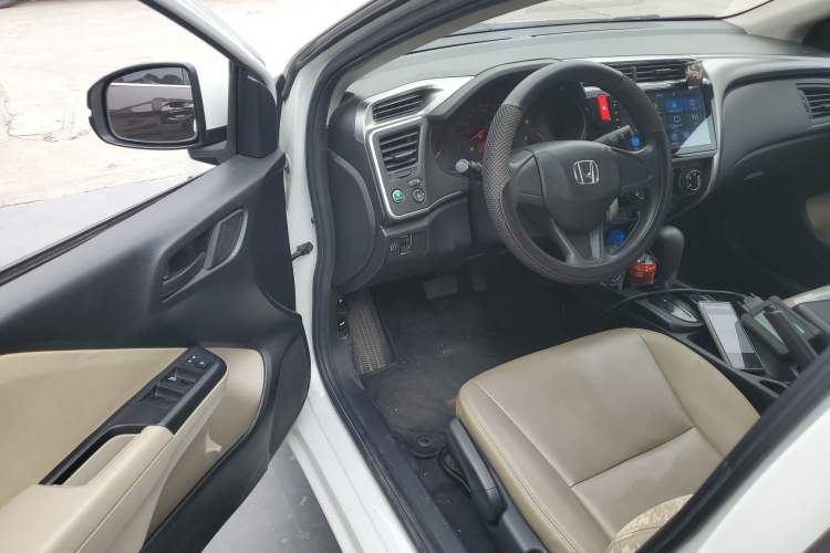 Used Honda City 2015 1.5L CVT Comfort Version