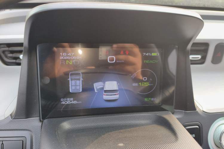 Used Wuling Hongguang MINIEV 2022 Macaron Premium Model – Lithium Iron Phosphate