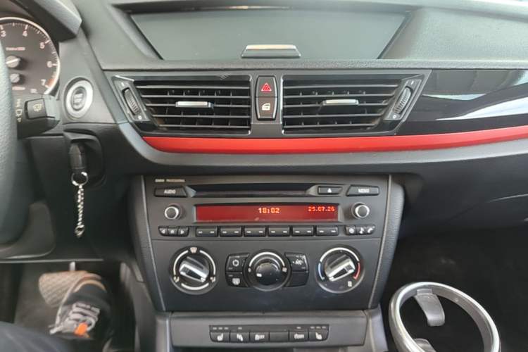 Used BMW X1 2015 sDrive18i Fashion Upgrade Edition