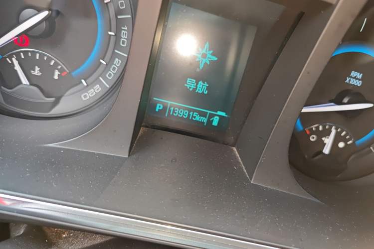 Used Buick GL8 2013 3.0L GT Luxury Business Haoya Edition