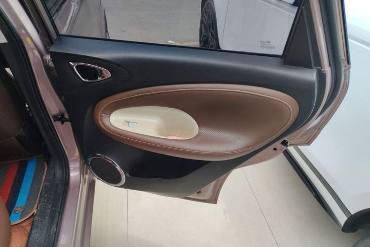 Used Wuling Bingo 2023 333 km Enjoyment Version
