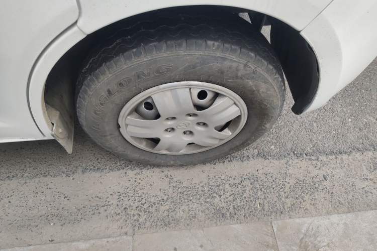 Used CHANGAN KAICHENG Ruixing M60 2023 1.5L GDI Comfort-Class Passenger Vehicle 6/7 Seats
