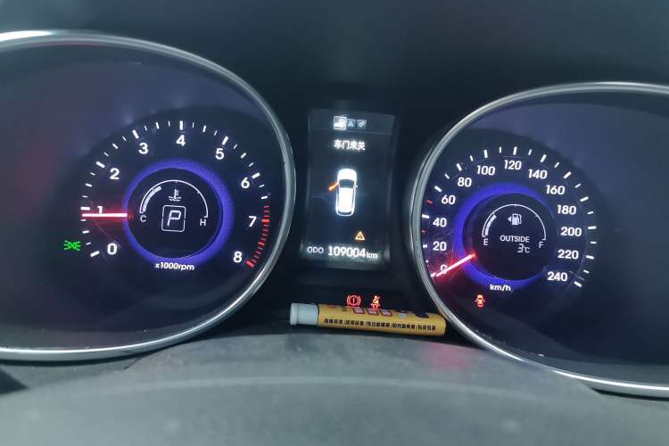 Used Hyundai Santa Fe 2013 Revised Version 2.4L Automatic All-Wheel Drive Smart Type Instrument Cluster