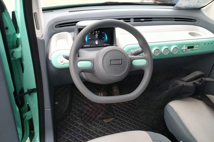 Used Bestune Pony 2024 170km Vitality Horse Steering Wheel