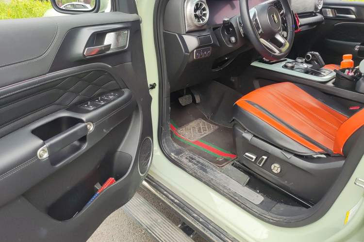 Used Tank 300 2021 City Edition 2.0T—Truly Stylish Driver Seat