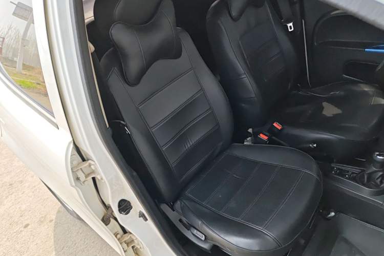 Used JMEV E200L 2018 E200L Standard Model (250 km)
