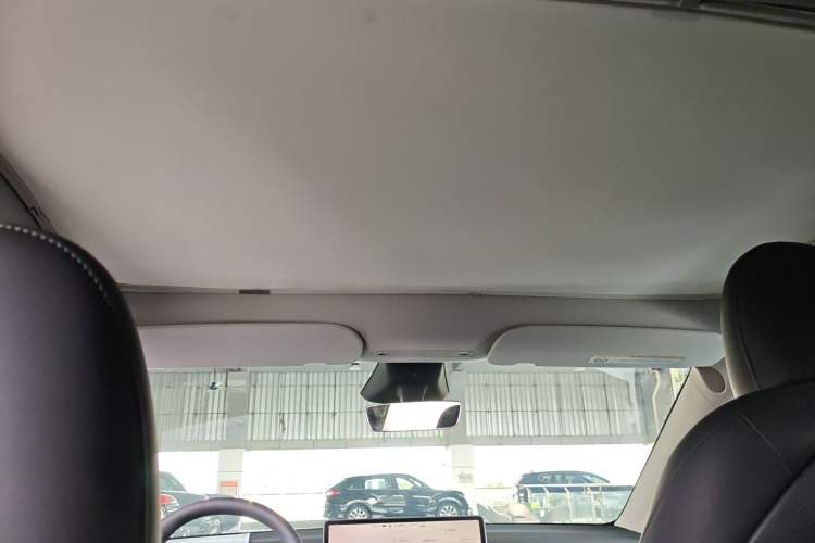 Used Tesla Model Y 2024 Rear-Wheel-Drive Version