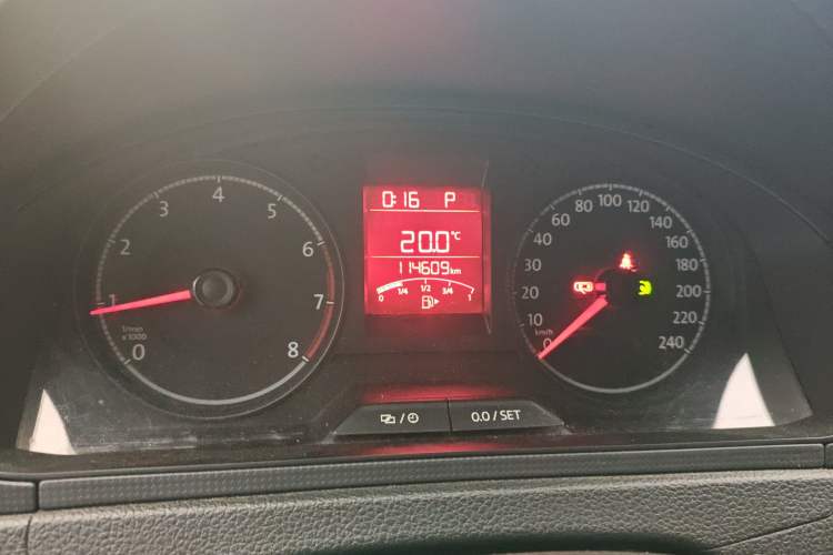 Used Volkswagen Santana 2018 1.5L Automatic Fashion Edition Odometer Close Up