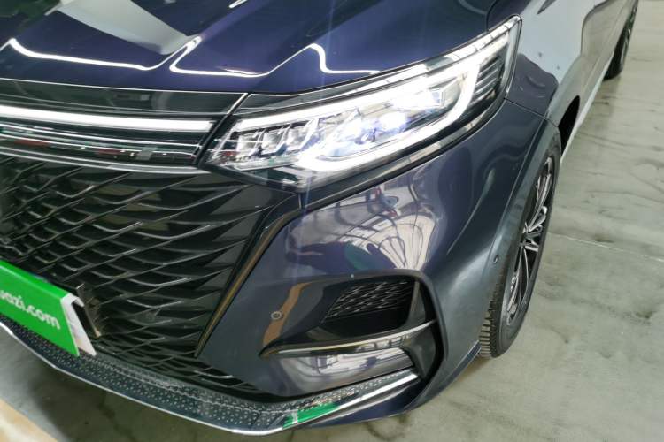Used Roewe iMAX8 2021 400TGI Supreme Series Ultimate Edition