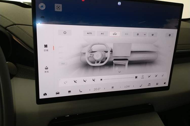 Used Zeekr 001 2025 WE Edition 100 kWh Rear-Wheel Drive