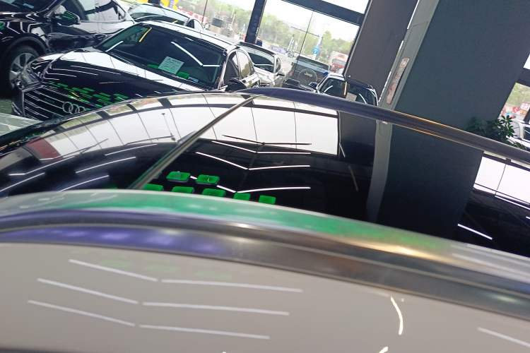 Used Mercedes-Benz GLC 2021 GLC 260 L 4MATIC Luxury Model Roof