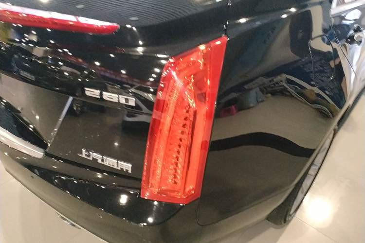 Used Cadillac ATS-L 2017 28T Tech Edition Exterior 3