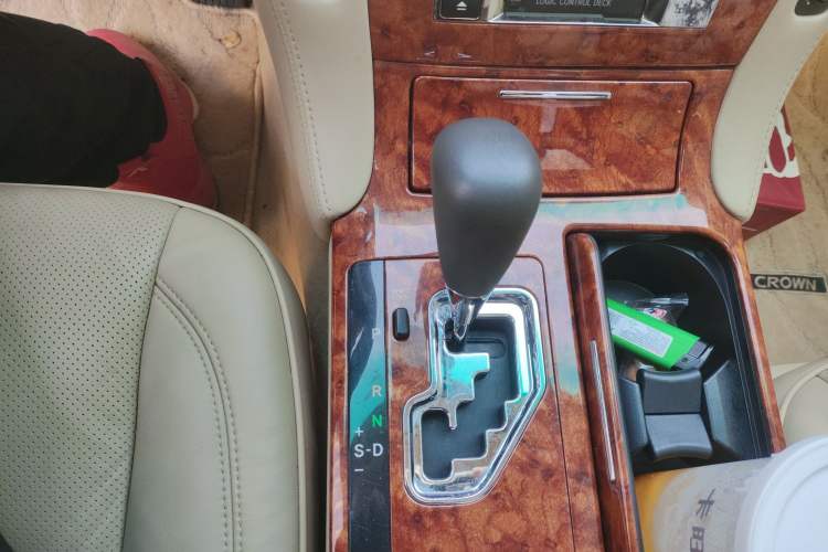 Used Toyota Crown 2007 2.5L Royal Special Edition