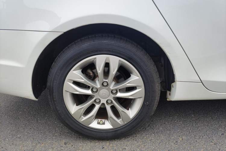 Used Geely Auto Emgrand 2016 Sedan 1.5L Manual Upward Edition
