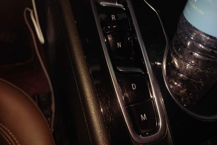 Used Buick Regal 2020 552T Luxury Version Gear Lever