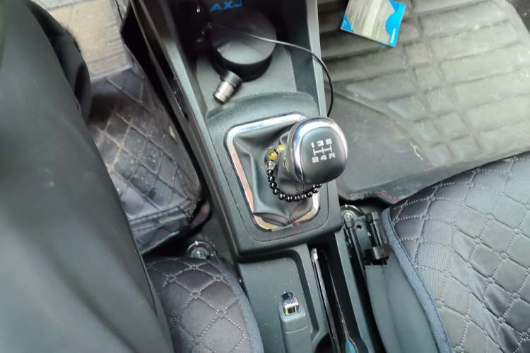 Used Dongfeng Aeolus AX3 2016 1.5L Manual ZhiKu Model