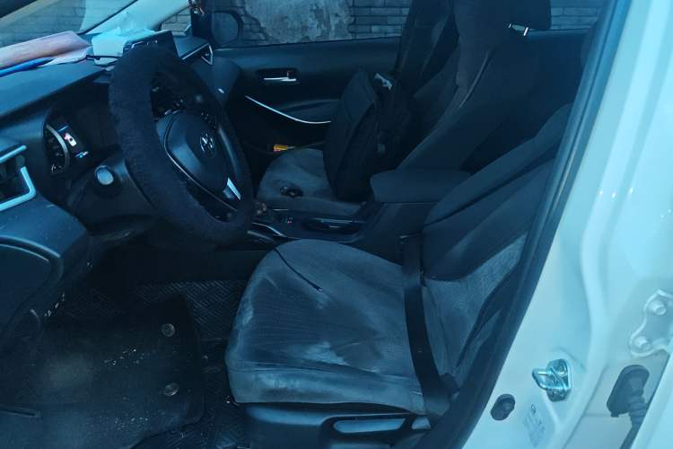 Used Toyota Corolla 2021 Dual-Motor 1.8L E-CVT Elite Edition