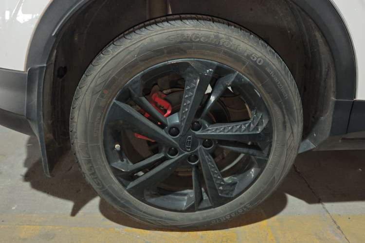 Used Geely Auto Coolray 2022 Bin Yue COOL 1.5TD DCT Hot Engine Edition Right Rear Wheel Hub