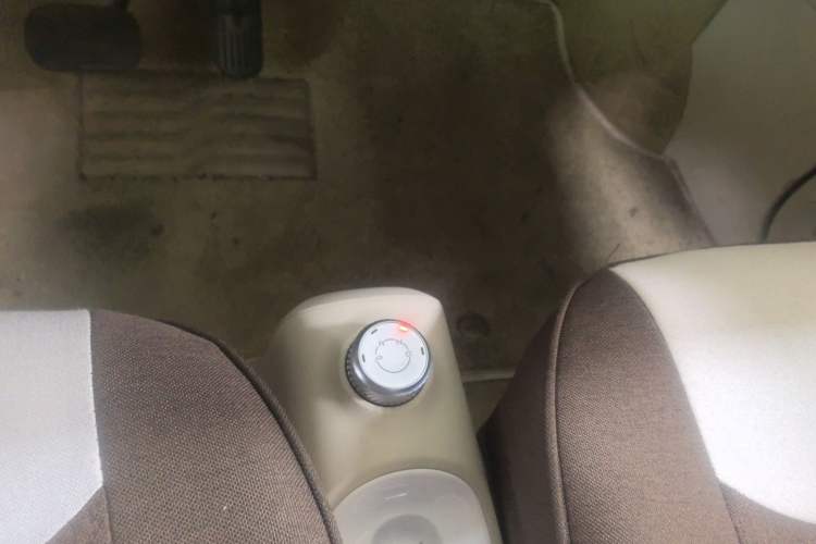 Used Wuling Hongguang MINIEV 2024 3rd Generation 215km Youth Edition Gear Lever