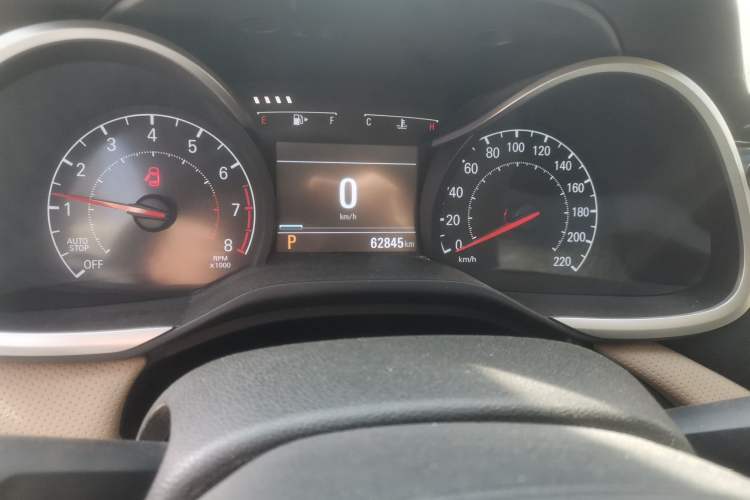 Used Chevrolet Monza 2022 320 Automatic Enjoyment Edition Odometer Close Up