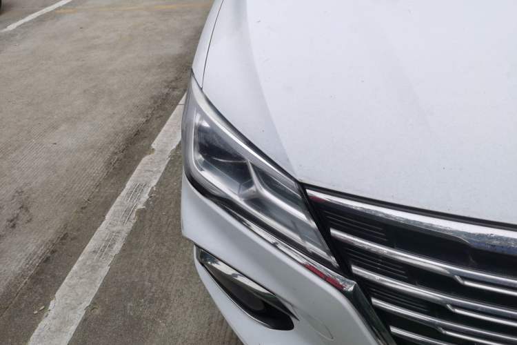 Used Roewe i5 2020 1.5L Manual 4G Connect Luxury Edition Right Front Headlight