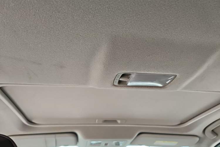 Used Nissan Tiida 2019 1.6L CVT Cool Dynamic Version China V Standard Headliner