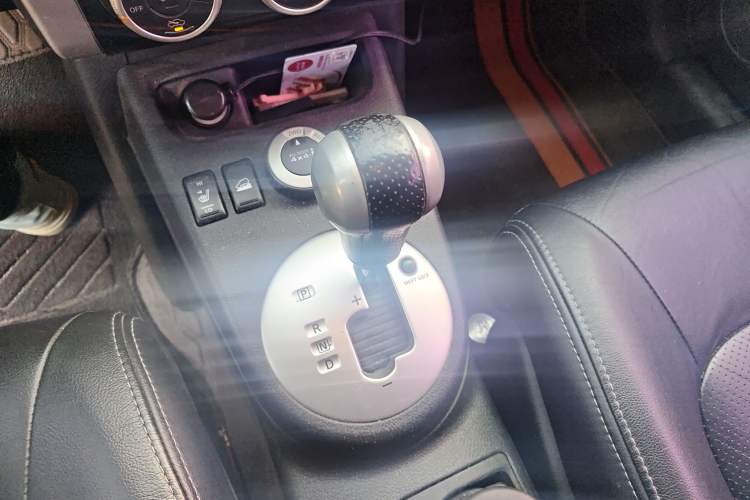 Used Nissan X-Trail 2010 2.5L CVT Ultimate Edition 4WD
