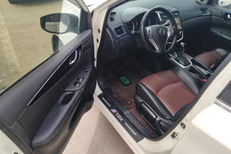 Used Nissan Tiida 2019 1.6L CVT Smart Drive Version China V Standard