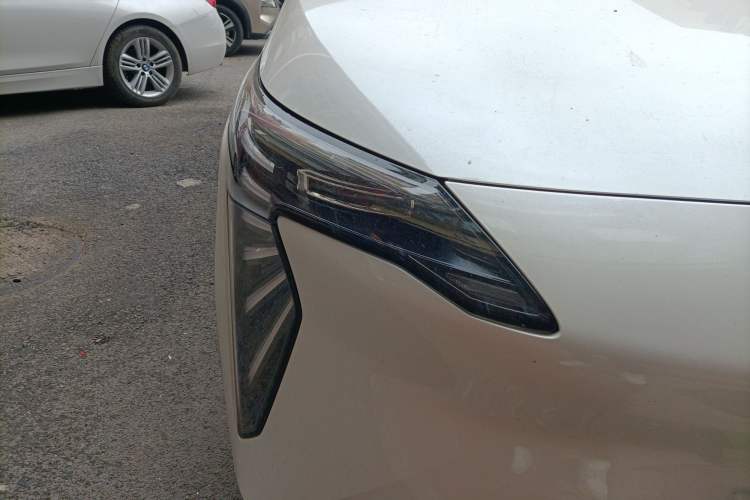 Used AION Y 2023 Younger