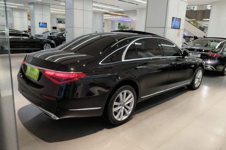 Used Mercedes-Benz S-Class 2022 S 400 L Business Model
