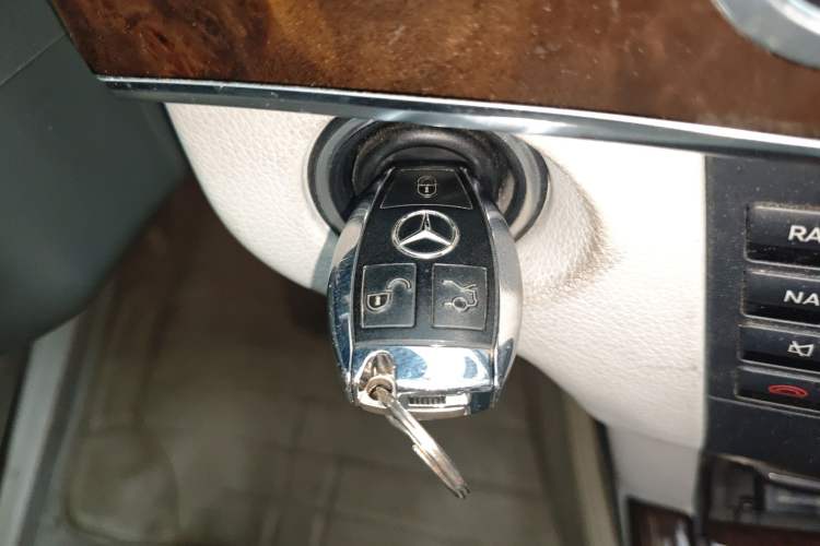 Used Mercedes-Benz E-Class 2014 E 260 L Luxury Model Vehicle Key