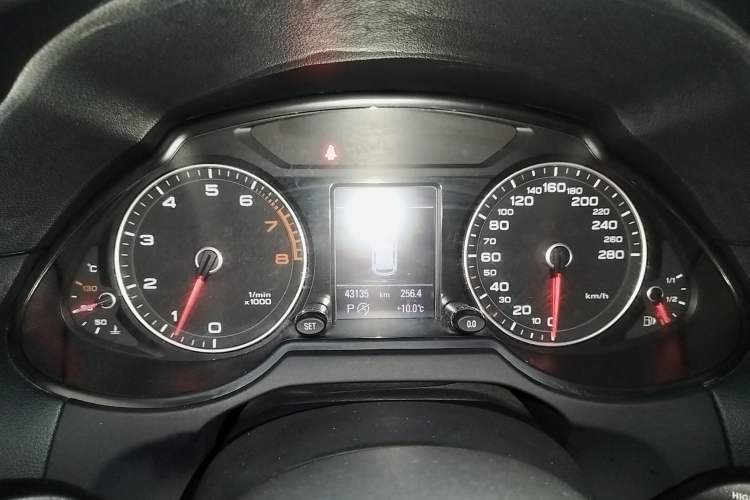 Used Audi Q5 2016 40 TFSI Comfort Model