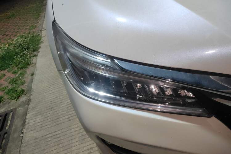 Used Honda Accord 2016 Hybrid 2.0L Prestige Edition Right Front Headlight